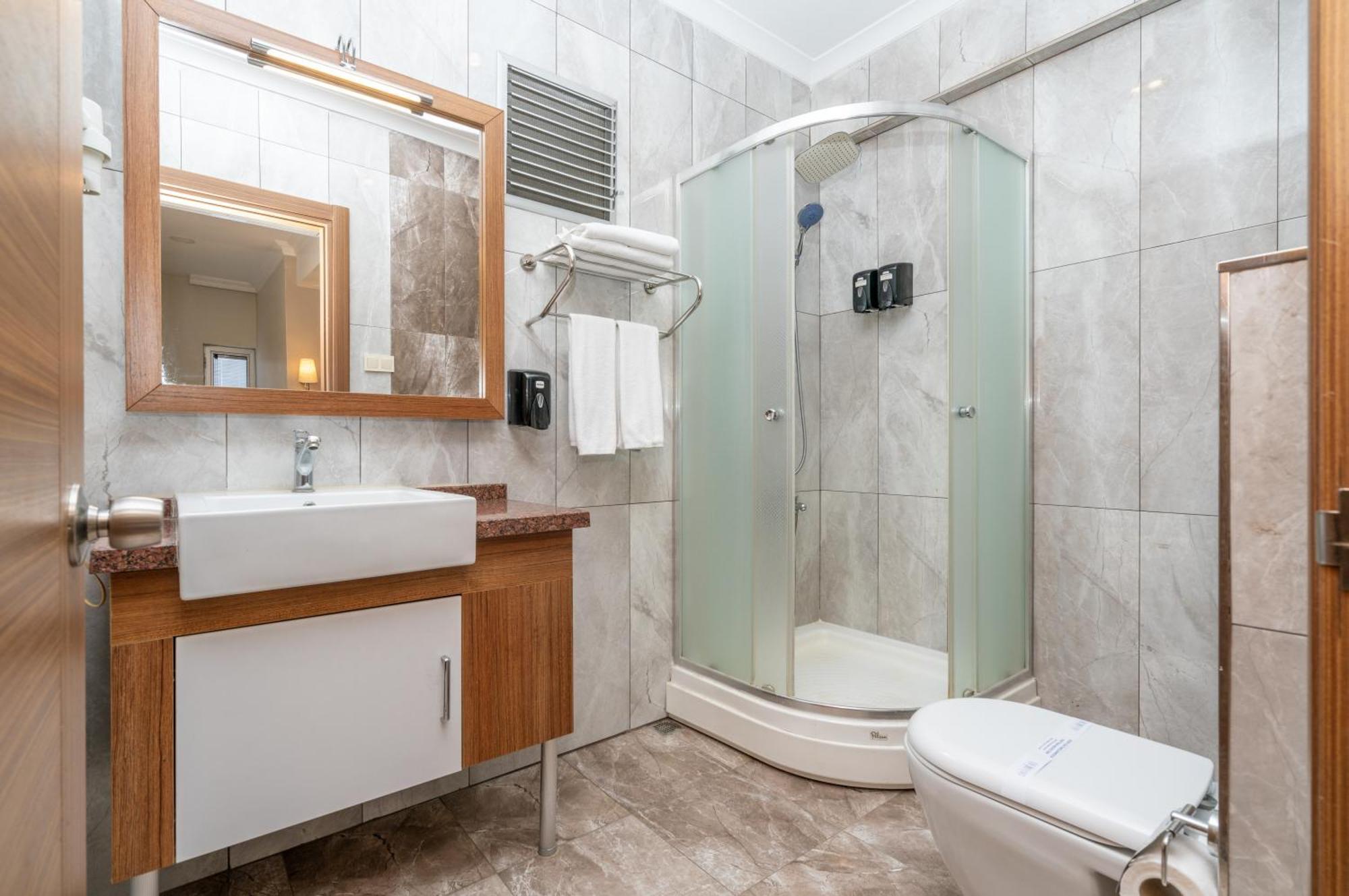 The Bostanci Otel Istanbul Luaran gambar